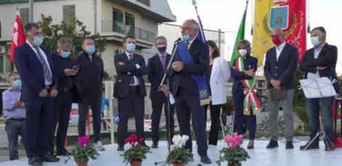 Inaugurazione opera scultorea HUMUS - Lotte contadine Bosco Motticce